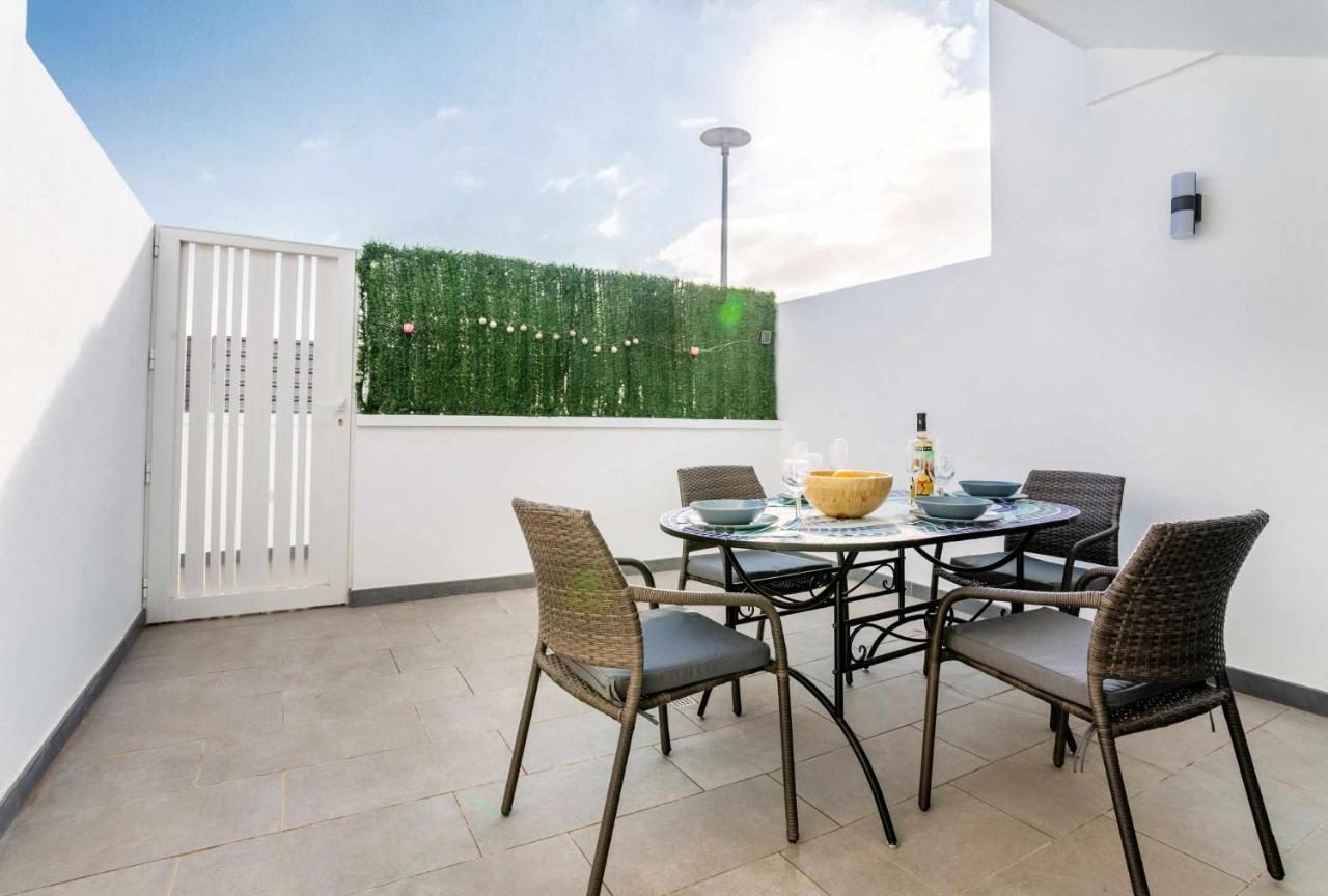 Monterey House Playa Blanca Villa Eksteriør bilde