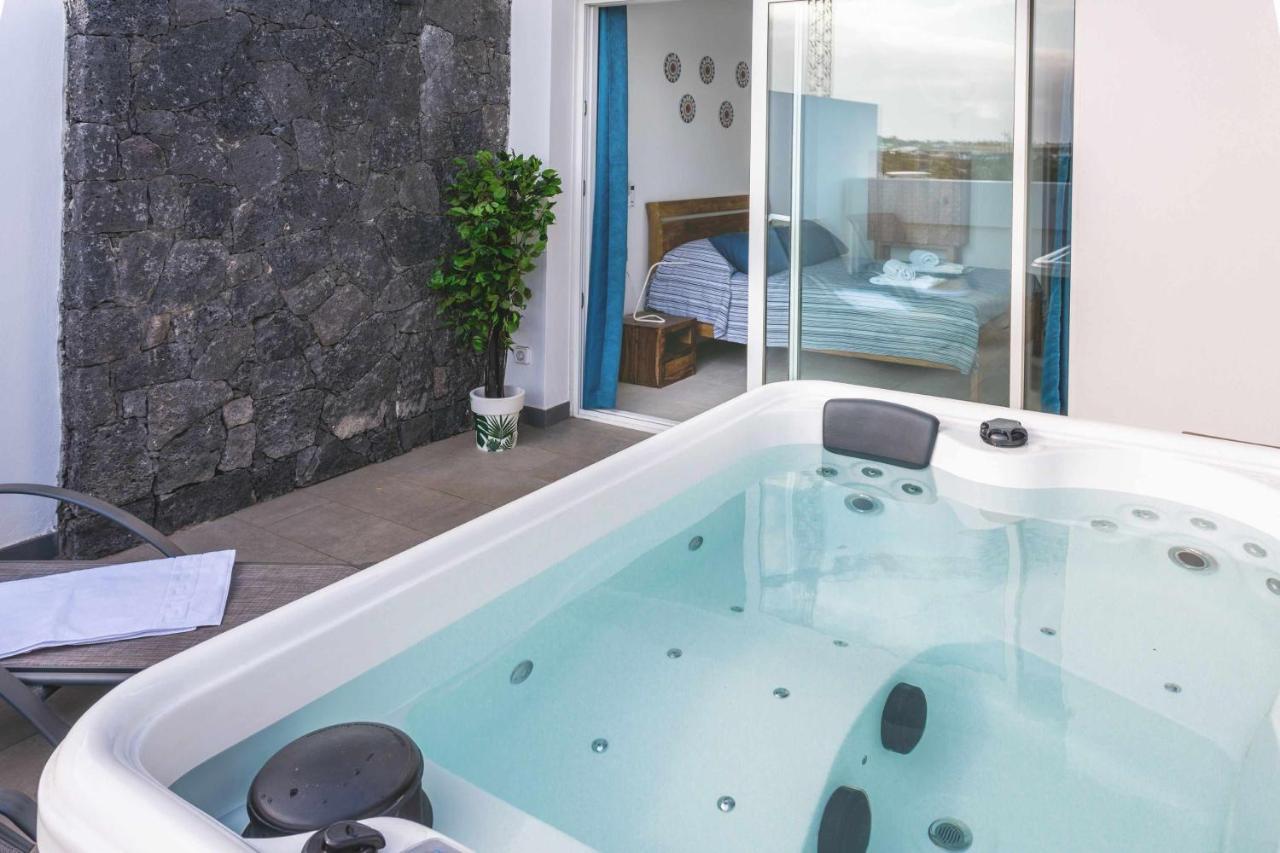 Monterey House Playa Blanca Villa Eksteriør bilde
