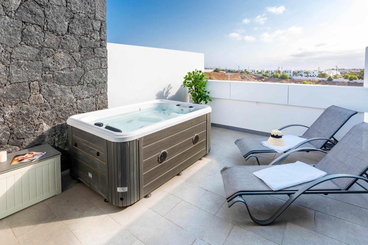 Monterey House Playa Blanca Villa Eksteriør bilde