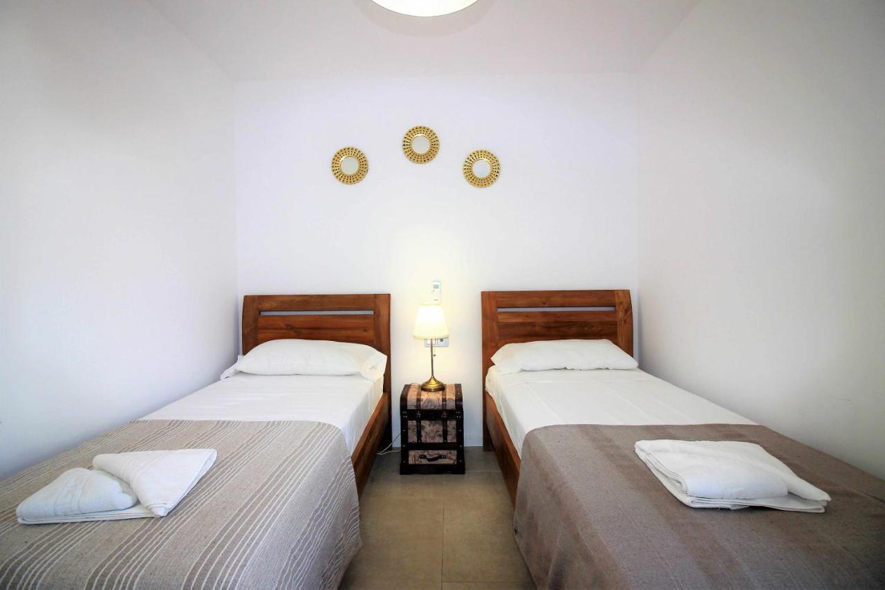 Monterey House Playa Blanca Villa Eksteriør bilde
